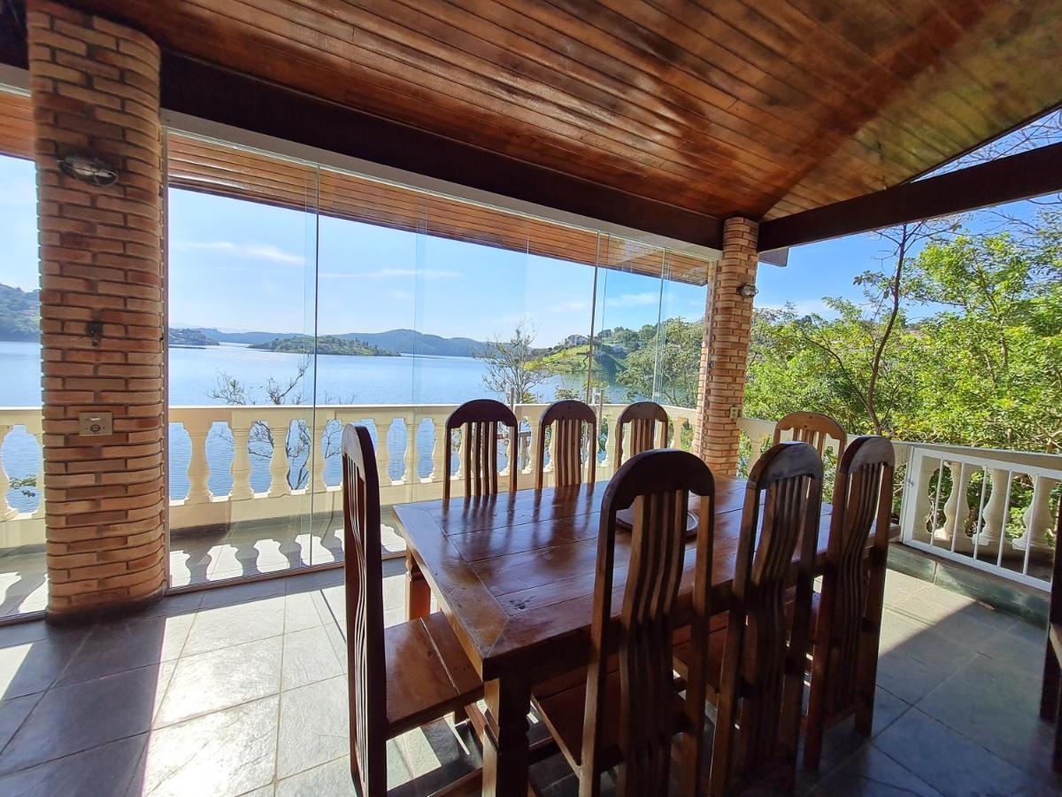 Casa de Férias Chale Karin Sampaio Jacareí